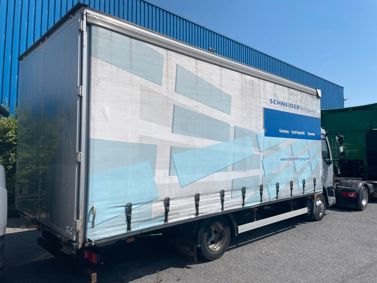 DAF LF45.180 - Utilitaire rideaux coulissants (PLSC): photos 3 DAF LF45.180 - Utilitaire rideaux coulissants (PLSC): photos 3
