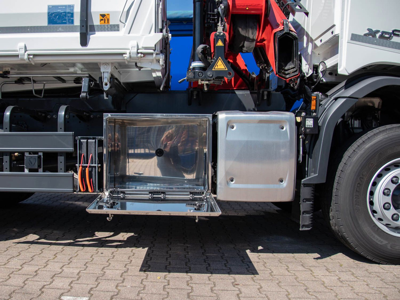 Camion benne neuf DAF XDC 370 FA Meiller Krankipper HMF DAF XDC 370 FA Meiller Krankipper HMF: photos 27 Camion benne neuf DAF XDC 370 FA Meiller Krankipper HMF DAF XDC 370 FA Meiller Krankipper HMF: photos 27