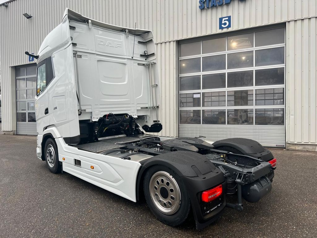 DAF XG 480 FT Low Deck - Tracteur routier: photos 3 DAF XG 480 FT Low Deck - Tracteur routier: photos 3