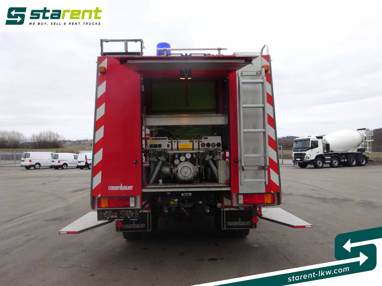 Steyr 13S23 4x4 Feuerwehrauto, 2.000 Liter Wassertank - Camion: photos 5 Steyr 13S23 4x4 Feuerwehrauto, 2.000 Liter Wassertank - Camion: photos 5