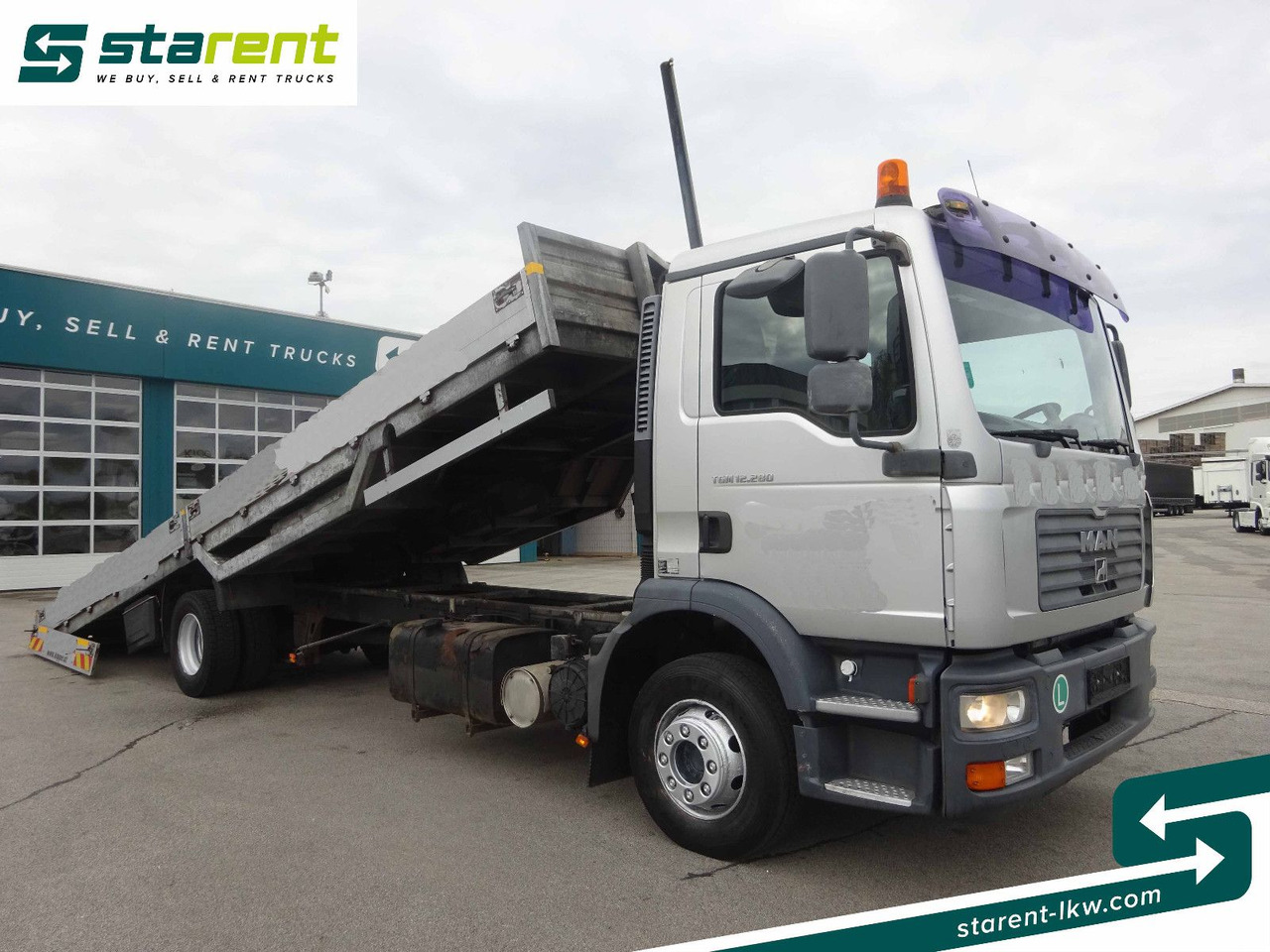 MAN TGM 12.280, Fahrzeugtransporter, kippbar - Camion porte-voitures: photos 2 MAN TGM 12.280, Fahrzeugtransporter, kippbar - Camion porte-voitures: photos 2