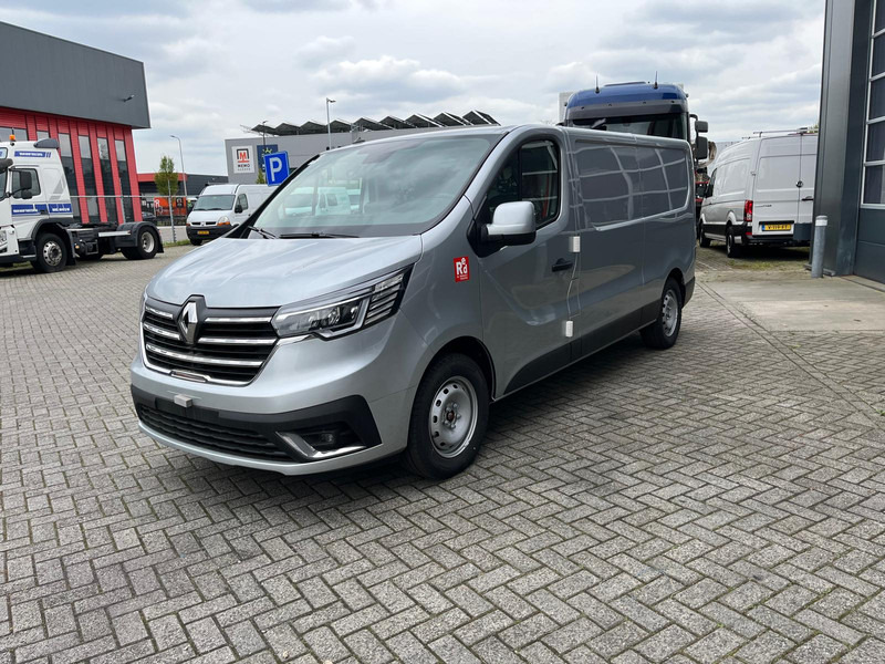 Renault Trafic E-Tech Red L2 H1 (NEW), Nav, Camera, Apple play - Fourgonnette, Utilitaire électrique: photos 3 Renault Trafic E-Tech Red L2 H1 (NEW), Nav, Camera, Apple play - Fourgonnette, Utilitaire électrique: photos 3