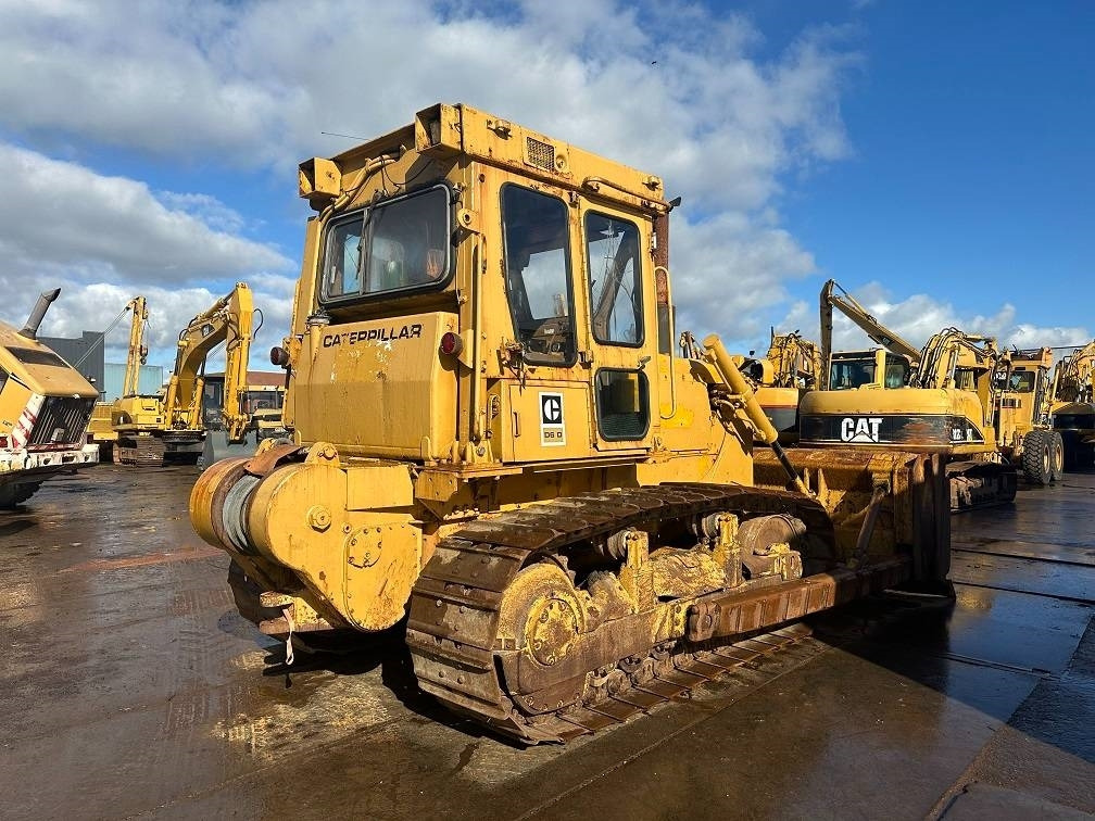 CAT D6D with winch - Bulldozer: photos 5 CAT D6D with winch - Bulldozer: photos 5
