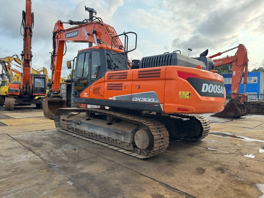 Doosan DX 300 LC-5 - Pelle sur chenille: photos 3 Doosan DX 300 LC-5 - Pelle sur chenille: photos 3