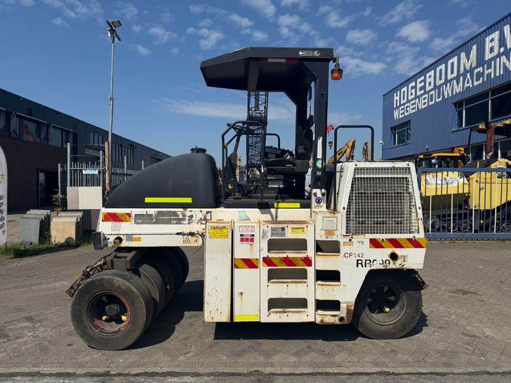 Dynapac CP 142 - Compacteur à pneus: photos 2 Dynapac CP 142 - Compacteur à pneus: photos 2