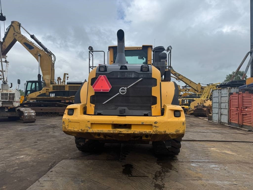 Volvo L 180 G - Chargeuse sur pneus: photos 4 Volvo L 180 G - Chargeuse sur pneus: photos 4
