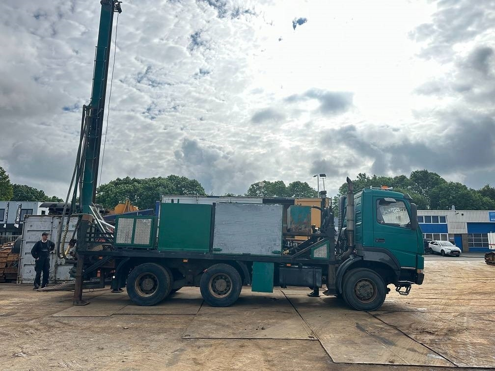 Volvo terberg fm1350 waterdrill 500m mudpump  - Foreuse: photos 3 Volvo terberg fm1350 waterdrill 500m mudpump  - Foreuse: photos 3