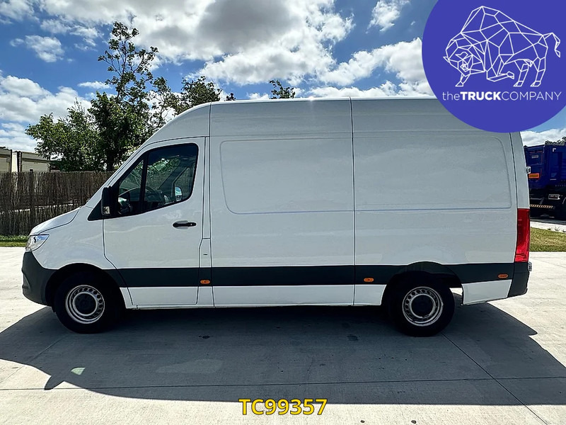 Mercedes-Benz Sprinter 317 CDI L2H2 - Fourgon utilitaire: photos 3 Mercedes-Benz Sprinter 317 CDI L2H2 - Fourgon utilitaire: photos 3