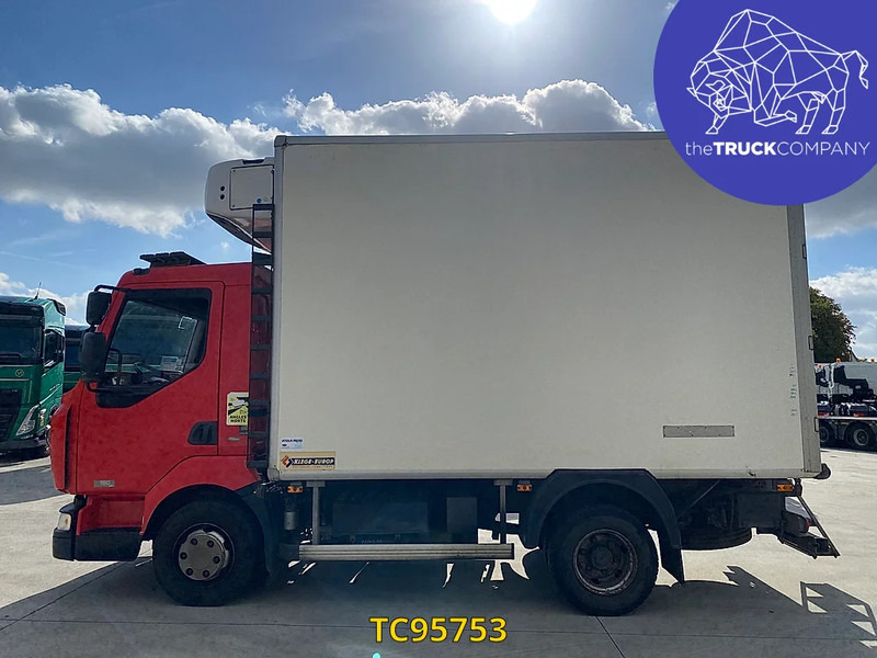 Renault Midlum 180 - Camion frigorifique: photos 2 Renault Midlum 180 - Camion frigorifique: photos 2