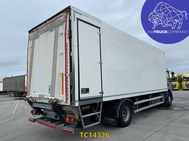 Renault Premium 320 - Camion fourgon: photos 4 Renault Premium 320 - Camion fourgon: photos 4