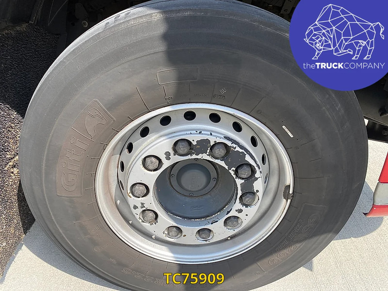 DAF XF 105 480 - Tracteur routier: photos 3 DAF XF 105 480 - Tracteur routier: photos 3