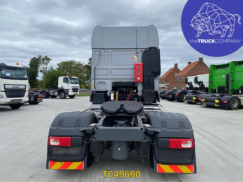 DAF XF Euro6 450 - Tracteur routier: photos 4 DAF XF Euro6 450 - Tracteur routier: photos 4
