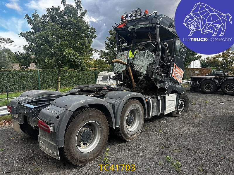 MAN TGX 510 6x4 ACCIDENT - Tracteur routier: photos 1 MAN TGX 510 6x4 ACCIDENT - Tracteur routier: photos 1