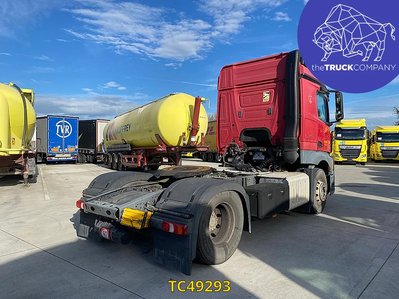 Tracteur routier Mercedes-Benz 18.42: photos 7