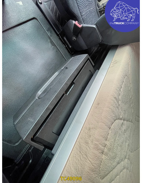 Tracteur routier Mercedes-Benz Actros 1843: photos 7