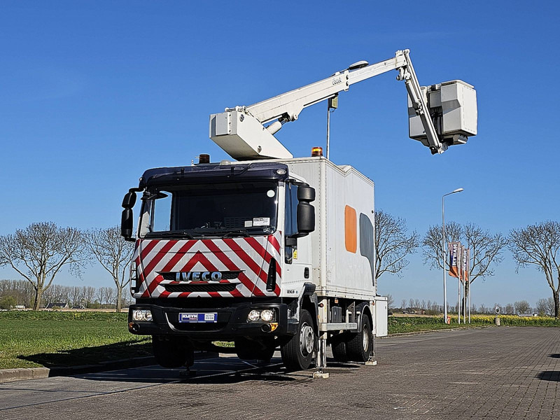 Iveco 120E18 EUROCARGO COMET 151TAL 15.5M - Camion: photos 1 Iveco 120E18 EUROCARGO COMET 151TAL 15.5M - Camion: photos 1