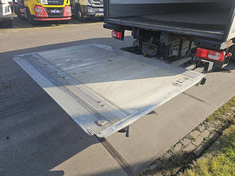 Camion frigorifique DAF CF 400 CARRIER SUPRA 550: photos 13
