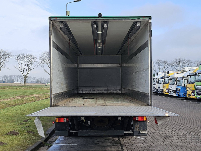 Camion fourgon DAF LF 310 18T AIRCO LIFT: photos 12