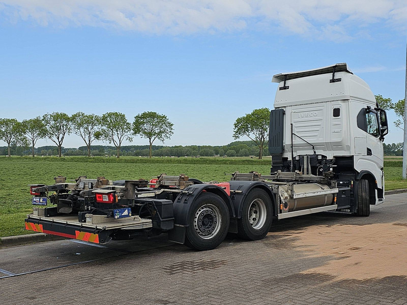 Iveco S-WAY AS260S46 LNG INT. STEERAXLE - Camion porte-conteneur/ Caisse mobile: photos 3 Iveco S-WAY AS260S46 LNG INT. STEERAXLE - Camion porte-conteneur/ Caisse mobile: photos 3