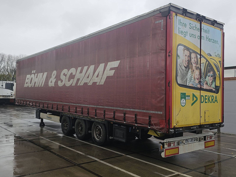 Krone SD - Semi-remorque rideaux coulissants: photos 5 Krone SD - Semi-remorque rideaux coulissants: photos 5