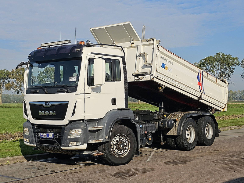MAN 28.460 TGX 6X6H BORDMATIC - Camion benne: photos 2 MAN 28.460 TGX 6X6H BORDMATIC - Camion benne: photos 2
