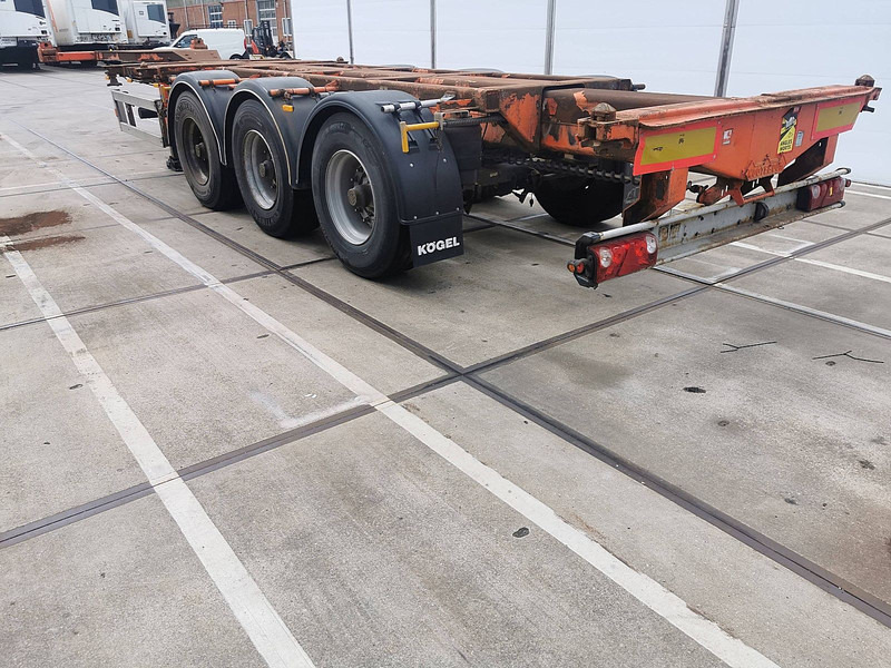 Nooteboom FT 43 03 V lift axle; BPW - Semi-remorque porte-conteneur/ Caisse mobile: photos 5 Nooteboom FT 43 03 V lift axle; BPW - Semi-remorque porte-conteneur/ Caisse mobile: photos 5