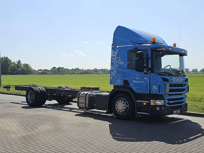 Scania P250 310TKM AIRCO WB560 - Camion fourgon: photos 5 Scania P250 310TKM AIRCO WB560 - Camion fourgon: photos 5