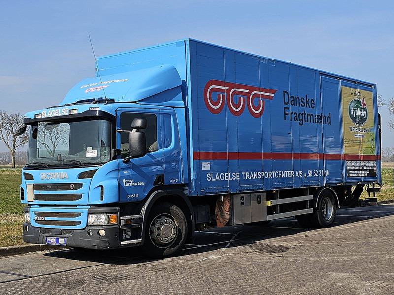 Scania P250 - Camion fourgon: photos 2 Scania P250 - Camion fourgon: photos 2