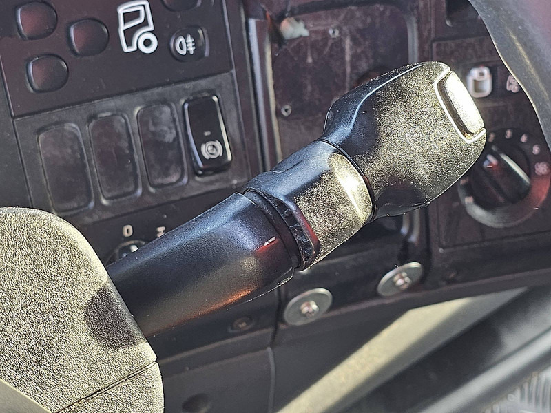 Crédit-bail de Scania P340 CNG GAS 6X2*4 VDK Scania P340 CNG GAS 6X2*4 VDK: photos 12