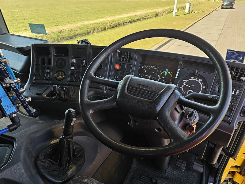 Crédit-bail de Scania P94.220 Scania P94.220: photos 8