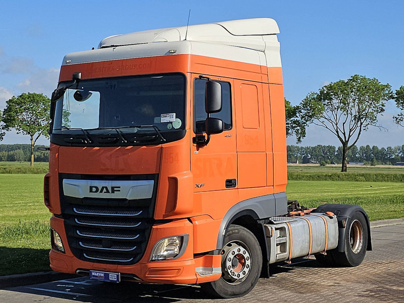 DAF XF 450 SPACECAB 2X TANK - Tracteur routier: photos 2 DAF XF 450 SPACECAB 2X TANK - Tracteur routier: photos 2