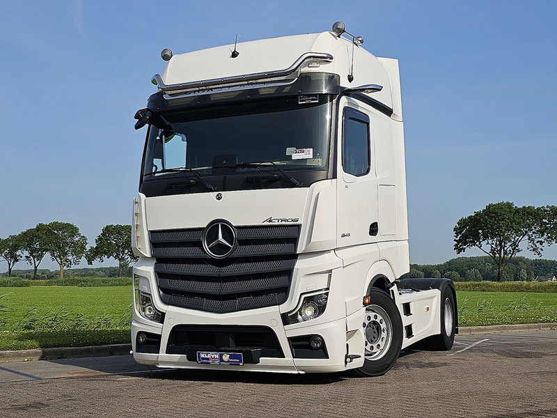 Mercedes-Benz ACTROS 1845 LS GIGASPACE RET. XENON - Tracteur routier: photos 1 Mercedes-Benz ACTROS 1845 LS GIGASPACE RET. XENON - Tracteur routier: photos 1