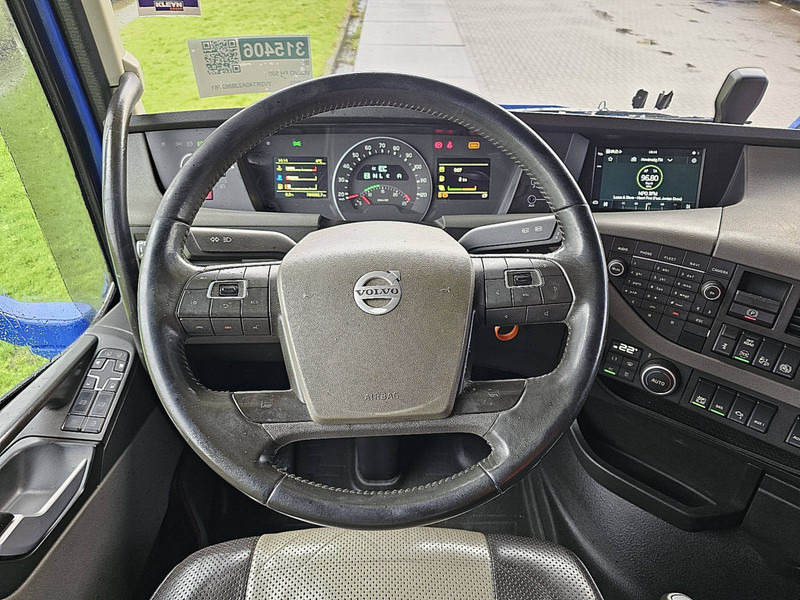 Photo d'intérieur 2: Tracteur routier Volvo FH 500 LEATHER SKIRTS