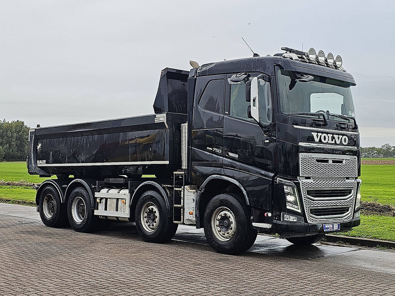 Volvo FH 16.750 8X4 BOOGIE LIFT RET. - Camion benne: photos 5 Volvo FH 16.750 8X4 BOOGIE LIFT RET. - Camion benne: photos 5