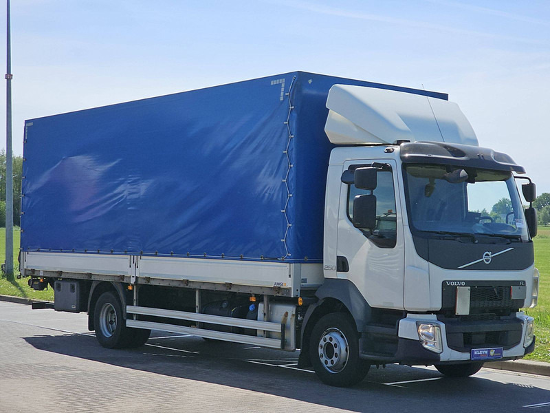 Volvo FL 250.14 14T AIRCO LIFT - Camion à rideaux coulissants: photos 5 Volvo FL 250.14 14T AIRCO LIFT - Camion à rideaux coulissants: photos 5