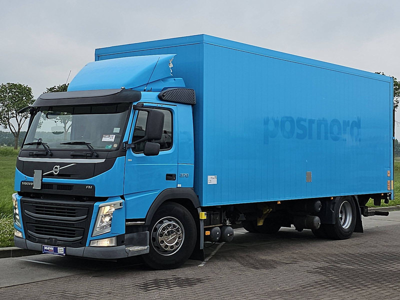 Volvo FM 370 19.5T 2.5T LIFT AIRC - Camion fourgon: photos 2 Volvo FM 370 19.5T 2.5T LIFT AIRC - Camion fourgon: photos 2