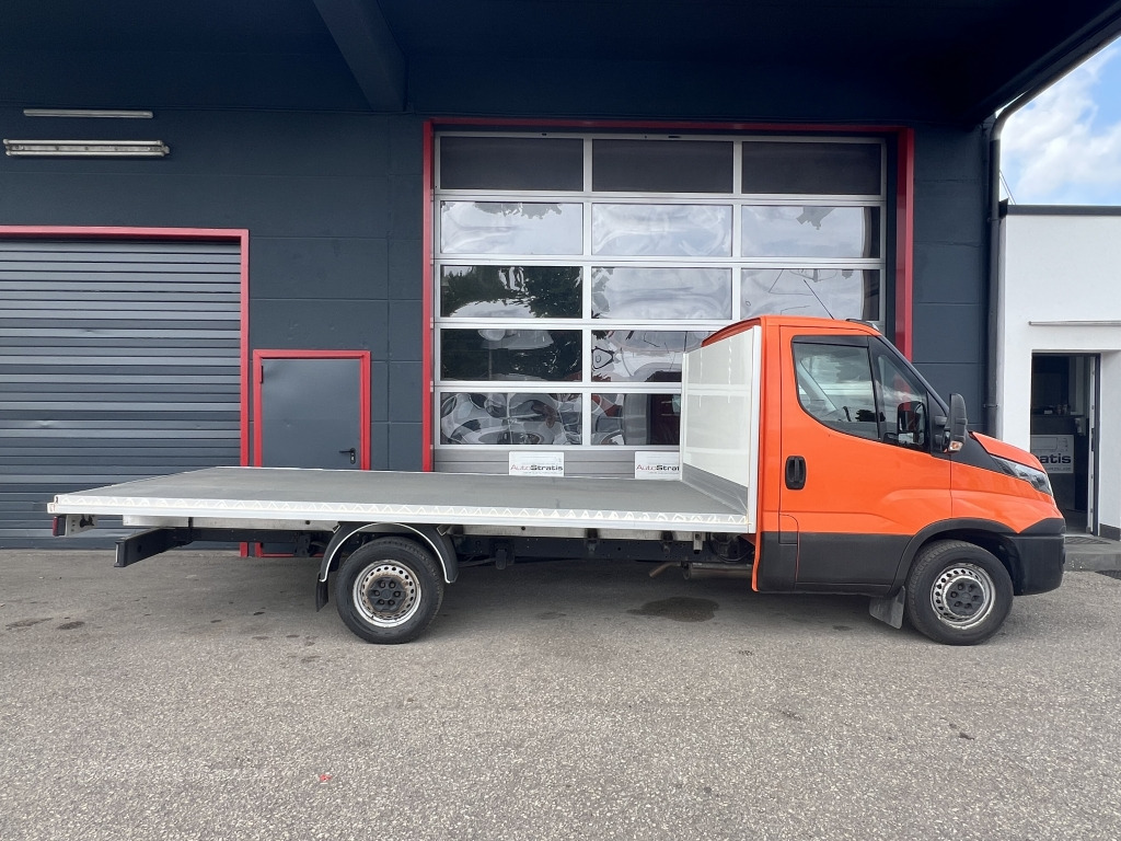 Iveco Daily 35S14 MAXI 4,35m Plattform Klima - Utilitaire plateau: photos 3 Iveco Daily 35S14 MAXI 4,35m Plattform Klima - Utilitaire plateau: photos 3