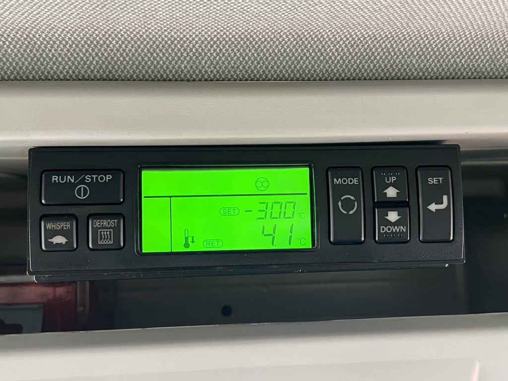 Iveco EuroCargo ML160E28 MitsubTU85 Tiefkühl 7,6m LBW - Camion frigorifique: photos 4 Iveco EuroCargo ML160E28 MitsubTU85 Tiefkühl 7,6m LBW - Camion frigorifique: photos 4