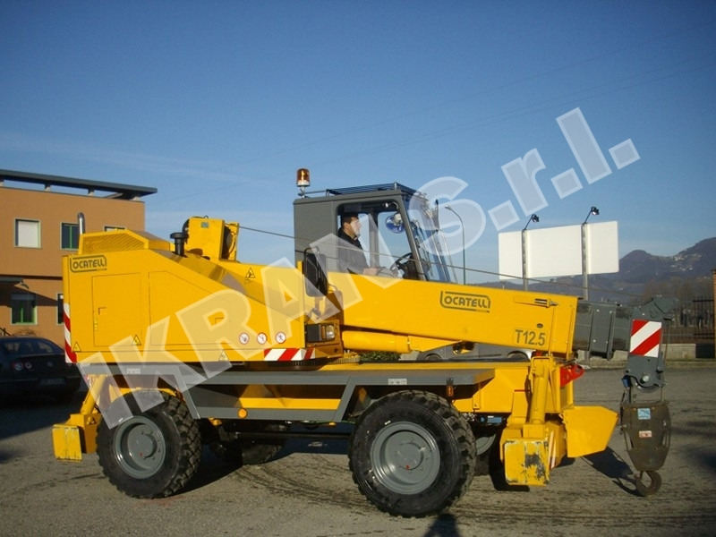 Locatelli GRIL 13.12 - Grue automotrice lente: photos 2 Locatelli GRIL 13.12 - Grue automotrice lente: photos 2