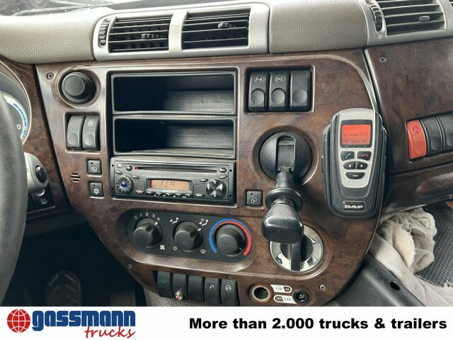 DAF AT 85.460 6x4, Abrollkipper Palfinger T20 - Camion ampliroll, Camion grue: photos 2 DAF AT 85.460 6x4, Abrollkipper Palfinger T20 - Camion ampliroll, Camion grue: photos 2