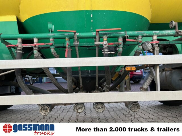 Feldbinder EUT 31.2 Silo-Anhänger, ca. 31m³, 4x Domdeckel - Remorque citerne: photos 2 Feldbinder EUT 31.2 Silo-Anhänger, ca. 31m³, 4x Domdeckel - Remorque citerne: photos 2