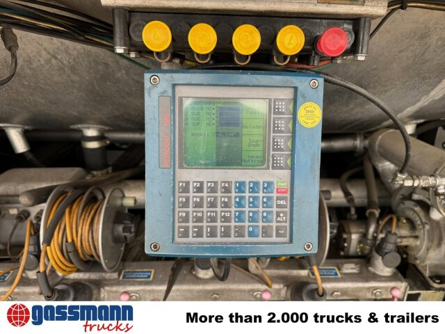 Feldbinder TSA 44.3-4, Tankauflieger, 4 Kammern, 43300l - Semi-remorque citerne: photos 4 Feldbinder TSA 44.3-4, Tankauflieger, 4 Kammern, 43300l - Semi-remorque citerne: photos 4