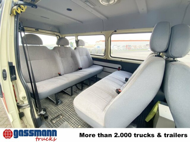 Ford Transit 2.5 4x2, Personentransporter, 8 Sitze - Autocar: photos 2 Ford Transit 2.5 4x2, Personentransporter, 8 Sitze - Autocar: photos 2