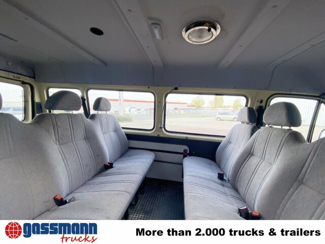 Ford Transit 2.5 4x2, Personentransporter, 8 Sitze - Autocar: photos 3 Ford Transit 2.5 4x2, Personentransporter, 8 Sitze - Autocar: photos 3