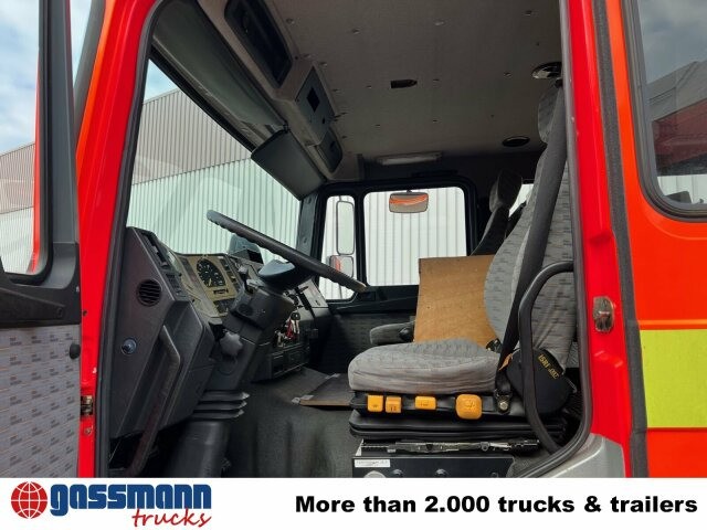 MAN 14.224 F 4x2 BB Doka, LF 16/18 - Camion de pompier: photos 4 MAN 14.224 F 4x2 BB Doka, LF 16/18 - Camion de pompier: photos 4