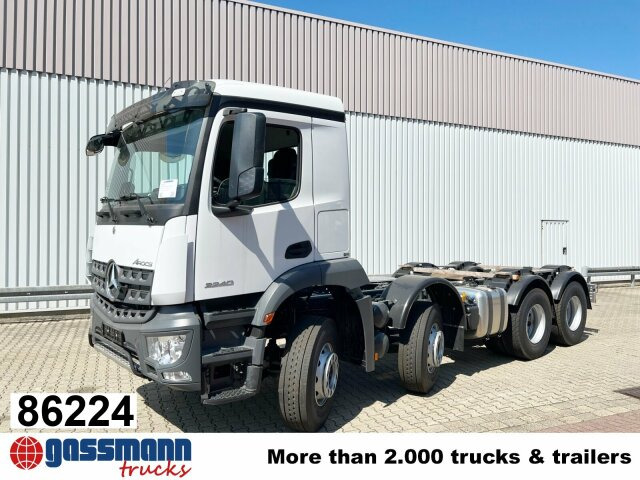 Mercedes-Benz Arocs 3240 8x4 - Châssis cabine: photos 1 Mercedes-Benz Arocs 3240 8x4 - Châssis cabine: photos 1