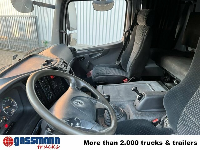 Mercedes-Benz Atego 822 4x2, Doka mit Kombisitzbank - Camion plateau: photos 2 Mercedes-Benz Atego 822 4x2, Doka mit Kombisitzbank - Camion plateau: photos 2