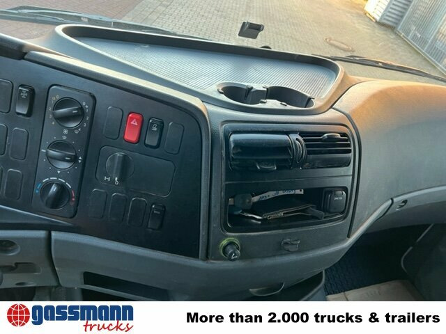 Mercedes-Benz Atego 822 4x2, Doka mit Kombisitzbank - Camion plateau: photos 5 Mercedes-Benz Atego 822 4x2, Doka mit Kombisitzbank - Camion plateau: photos 5