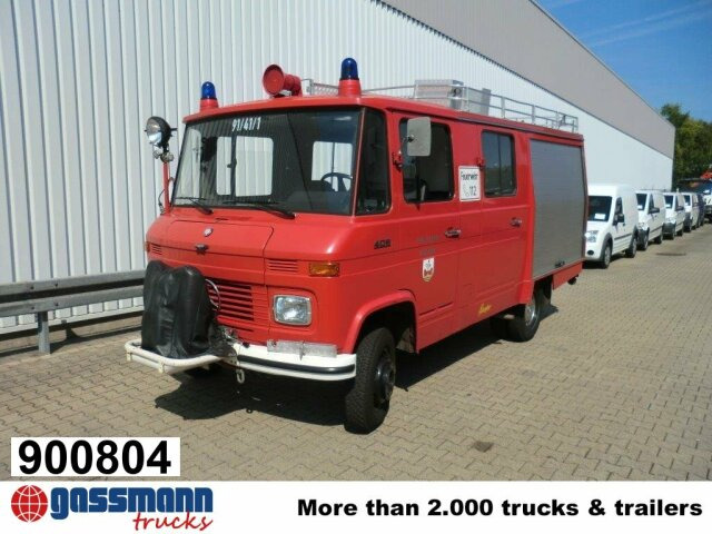 Mercedes-Benz LF 409 4x2 Löschwagen, Benziner! - Ambulance: photos 1 Mercedes-Benz LF 409 4x2 Löschwagen, Benziner! - Ambulance: photos 1