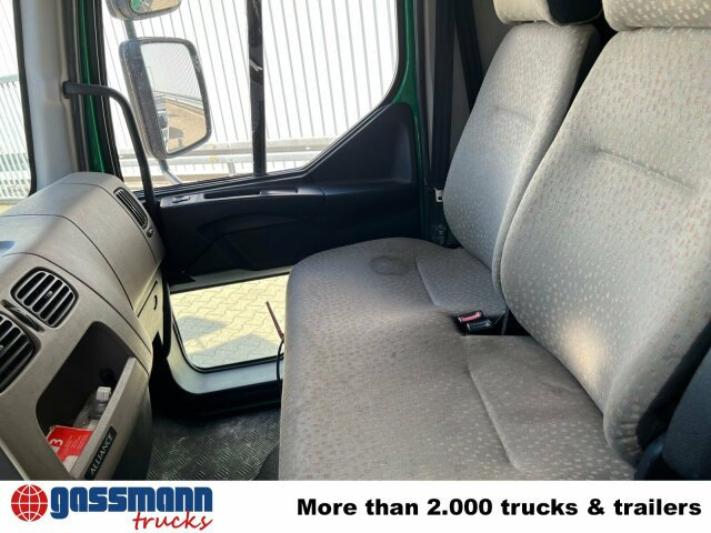 Renault Midlum 220.12 4x2, BDF verschiedene Größen - Camion porte-conteneur/ Caisse mobile: photos 5 Renault Midlum 220.12 4x2, BDF verschiedene Größen - Camion porte-conteneur/ Caisse mobile: photos 5